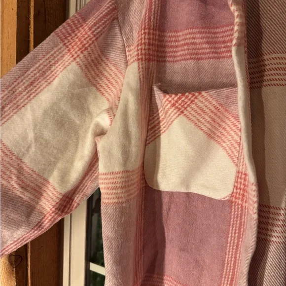 Plaid Button-Up Shacket in Pink and White - Picture 4 of 4